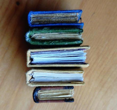 books_spine contrast